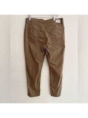 BRAX Feel Good Mary S Style Cropped Pants 5 Pocket Lightweight Tan Office Casual